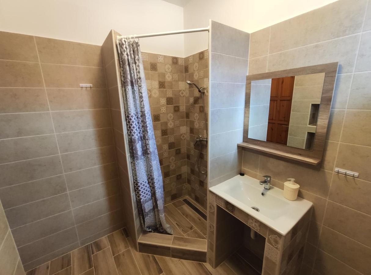 Royal Apartman Hajdúszoboszló Extérieur photo